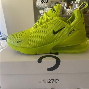 New Nike Air Max 270